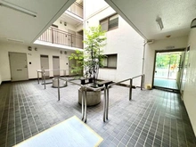 【東京都/新宿区若松町】サンセゾン若松町 共用部
