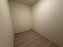 【東京都/新宿区赤城下町】グランシャリオ神楽坂 サービスルーム（納戸）