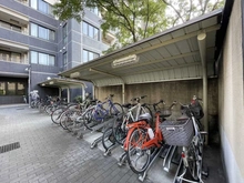 【東京都/新宿区箪笥町】ルネ神楽坂 駐輪場