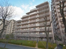 【大阪府/豊中市新千里東町】ローレルコート新千里東町あかしやの丘 I番館 外観