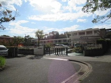 【大阪府/豊中市新千里東町】ローレルコート新千里東町あかしやの丘 I番館 アソカ幼稚園（現地より約180m）：