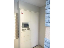 【大阪府/池田市城山町】ユニハイムエクシア池田城山 宅配BOX