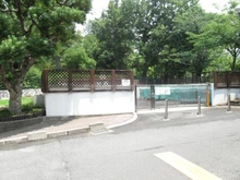 【大阪府/豊中市北緑丘】北緑丘第四住宅 18号棟 敷地内施設
