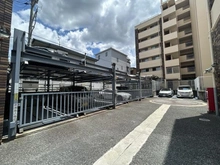【大阪府/豊中市岡町南】ネバーランド豊中岡町 駐車場