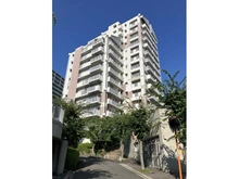 【大阪府/豊中市東泉丘】緑地公園グリーンハイツ 4号棟 外観