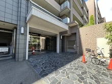 【大阪府/豊中市上野坂】ブランズ豊中上野坂駅前レジデンス エントランス
