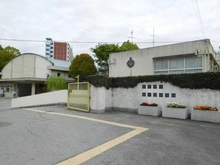 【大阪府/豊中市春日町】豊中野畑住宅 弐号棟 豊中市立第十四中学校（現地より約500m）：