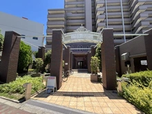 【大阪府/大阪市淀川区田川】クレアガーデン北大阪 エントランス