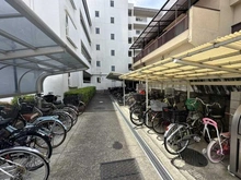 【大阪府/箕面市桜井】パレス箕面 駐輪場