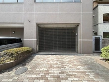 【大阪府/大阪市淀川区塚本】ヴェーヌ塚本 駐車場