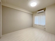【大阪府/豊中市曽根東町】ジオ豊中曽根 洋室