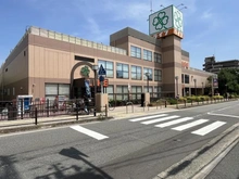 【大阪府/箕面市牧落】メゾンドール箕面 ライフ箕面店（現地より約30m）：