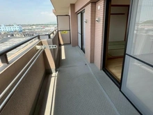 【大阪府/豊中市曽根南町】コスモ豊中曽根参番館 バルコニー