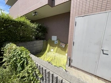 【大阪府/豊中市曽根南町】コスモ豊中曽根参番館 共用施設:ゴミ置き場