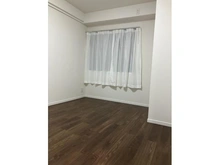 【大阪府/豊中市東豊中町】セントラル東豊中 サービスルーム（納戸）