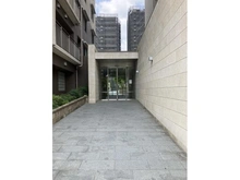 【大阪府/豊中市新千里南町】ジオ千里桃山台 2番館 エントランス