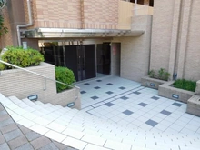 【大阪府/箕面市箕面】Brillia箕面さくら並木通り エントランス