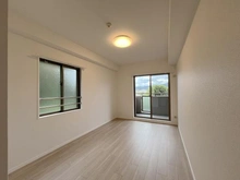 【大阪府/箕面市稲】グランドメゾン箕面けやき坂 洋室