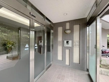 【大阪府/箕面市稲】グランドメゾン箕面けやき坂 エントランス