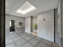 【大阪府/箕面市稲】グランドメゾン箕面けやき坂 エントランス