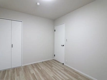 【大阪府/豊中市本町】ベルレーヴ豊中本町 洋室