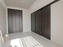 【大阪府/池田市呉服町】パレ池田呉服町 洋室：6.5帖