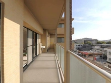 【大阪府/池田市呉服町】パレ池田呉服町 バルコニー