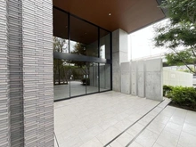 【大阪府/豊中市小曽根】エスリード江坂グランアリーナ エントランス