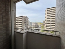 【大阪府/豊中市東泉丘】ジオ緑地公園 一番館 バルコニー