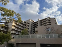 【大阪府/豊中市新千里東町】グランドメゾン千里中央東丘IV番館 外観