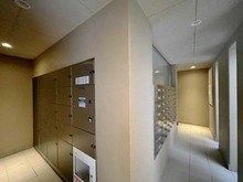 【大阪府/豊中市新千里東町】グランドメゾン千里中央東丘IV番館 宅配BOX