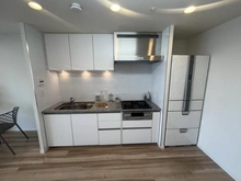 【大阪府/豊中市新千里東町】ザ・千里レジデンス キッチン：※家具・調度品は販売価格に含まれておりません