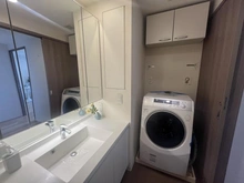 【大阪府/豊中市新千里東町】ザ・千里レジデンス 洗面所：※家具・調度品は販売価格に含まれておりません