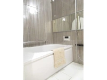 【大阪府/豊中市西緑丘】豊中緑ヶ丘サンハイツ D棟 浴室：※24時間換気・浴室乾燥・暖房機能がございます