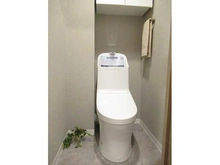 【大阪府/豊中市西緑丘】豊中緑ヶ丘サンハイツ D棟 トイレ