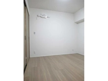 【大阪府/豊中市西緑丘】豊中緑ヶ丘サンハイツ D棟 洋室：※約5.0帖