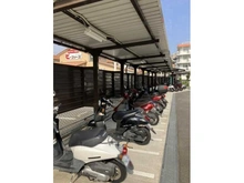 【大阪府/豊中市西緑丘】豊中緑ヶ丘サンハイツ D棟 共用施設：※バイク置場