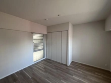 【大阪府/豊中市新千里西町】プレステージ新千里西町 3号棟 洋室