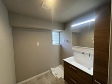 【大阪府/豊中市新千里西町】プレステージ新千里西町 3号棟 洗面室