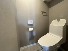 【大阪府/豊中市新千里西町】プレステージ新千里西町 3号棟 トイレ