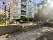 【大阪府/豊中市新千里西町】プレステージ新千里西町 3号棟 敷地内施設：公園