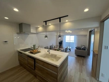 【大阪府/豊中市西緑丘】緑丘コータース LDK