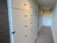 【大阪府/豊中市上新田】千里中央レジデンス 宅配BOX