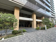 【大阪府/豊中市新千里西町】ディーグラフォート千里中央 エントランス