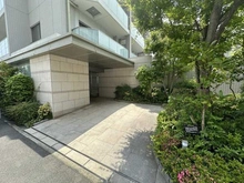 【大阪府/豊中市南桜塚】ブランズ豊中南桜塚 エントランス