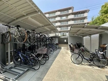 【大阪府/豊中市南桜塚】ブランズ豊中南桜塚 駐輪場