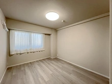 【大阪府/豊中市東泉丘】ジオ緑地公園 4番館 洋室