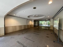 【大阪府/豊中市東泉丘】ジオ緑地公園 4番館 エントランス