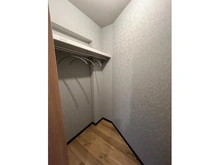 【大阪府/豊中市上野坂】サンクタス豊中上野坂 ウォークインクローゼット