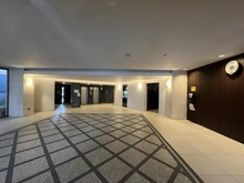 【大阪府/豊中市新千里南町】エスリード千里桃山台 エントランス